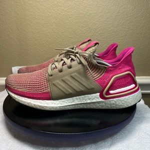 Adidas Women’s Ultraboost 19 Running Shoes Size 9.5